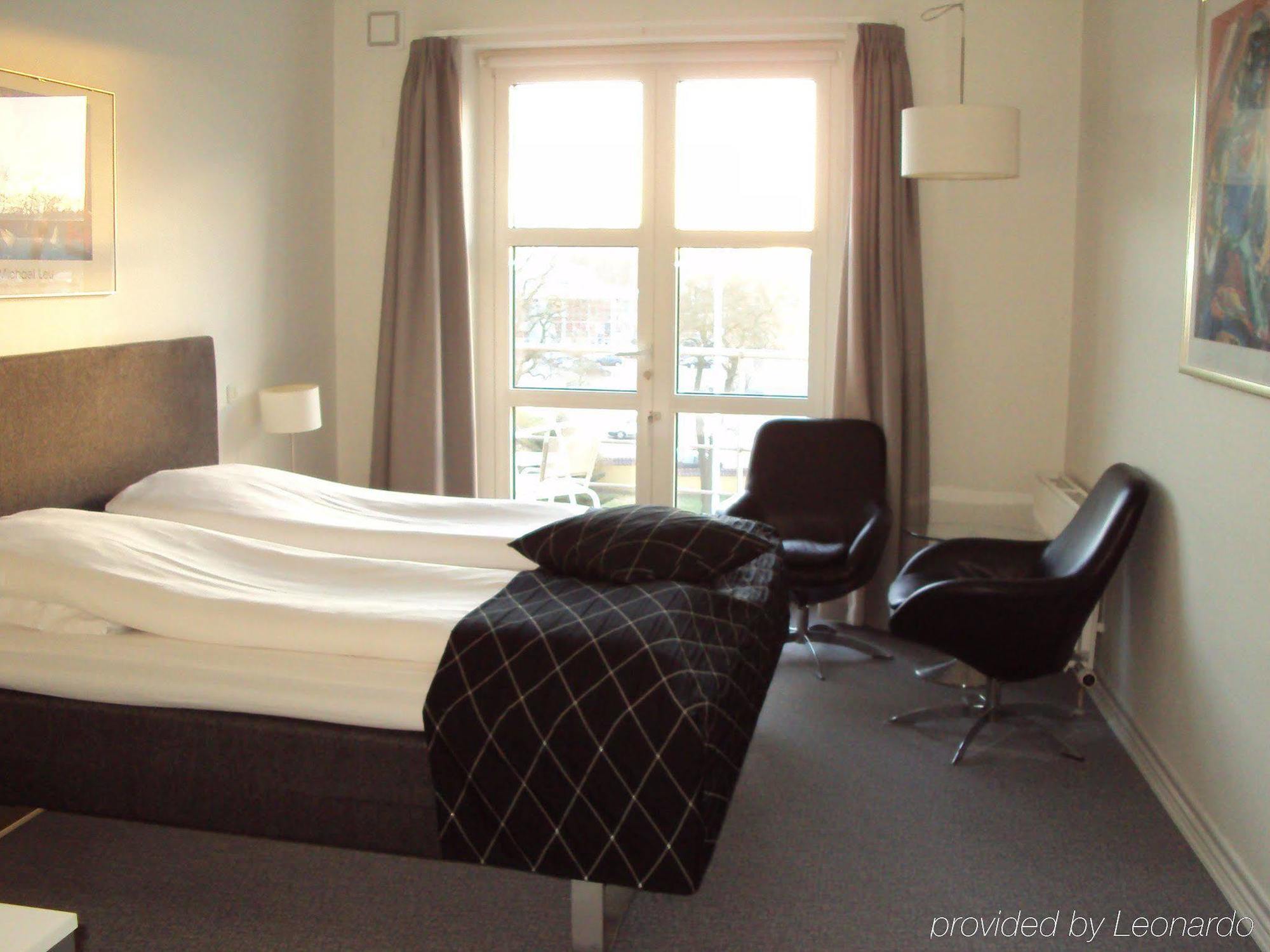 Hotel Schaumburg 홀스테브로 외부 사진